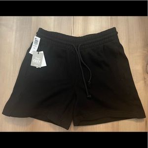 Tna Cozy Fleece Boyfriend 5" Sweatshort from Aritzia